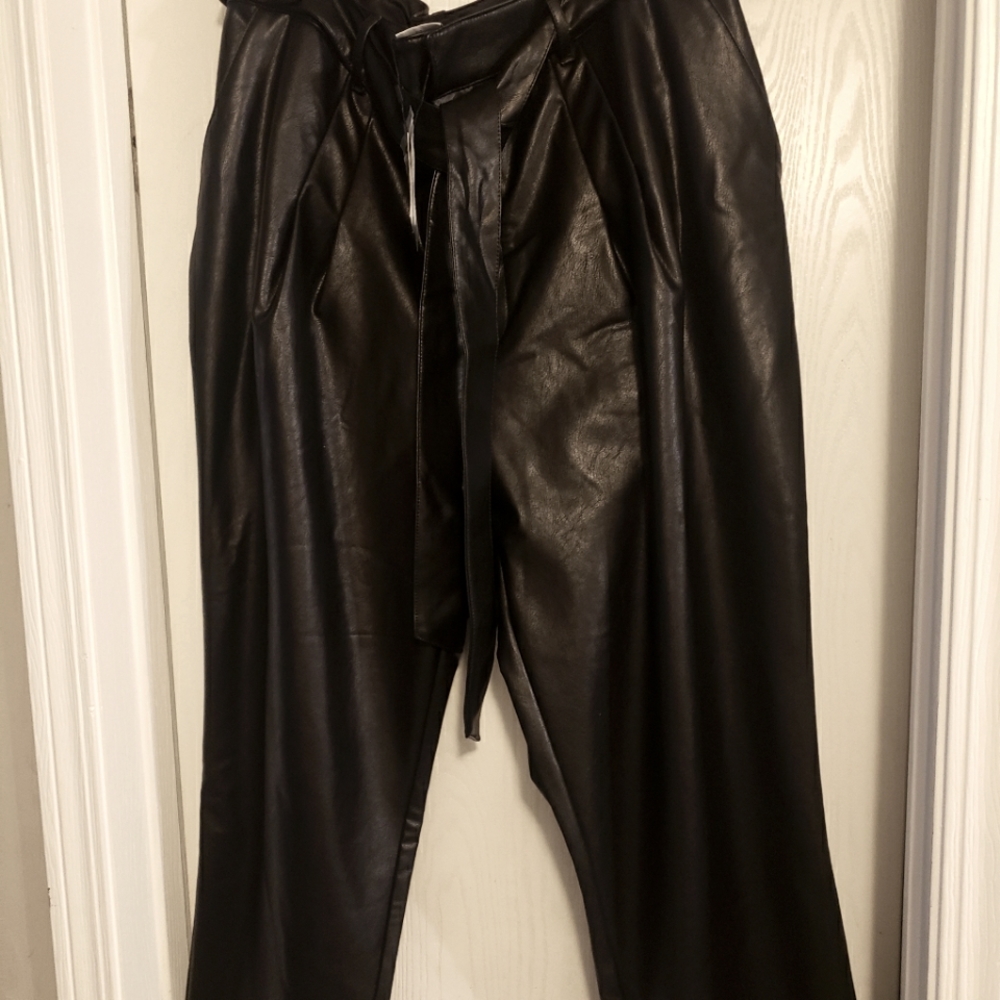 High waisted faux leather ankle pants